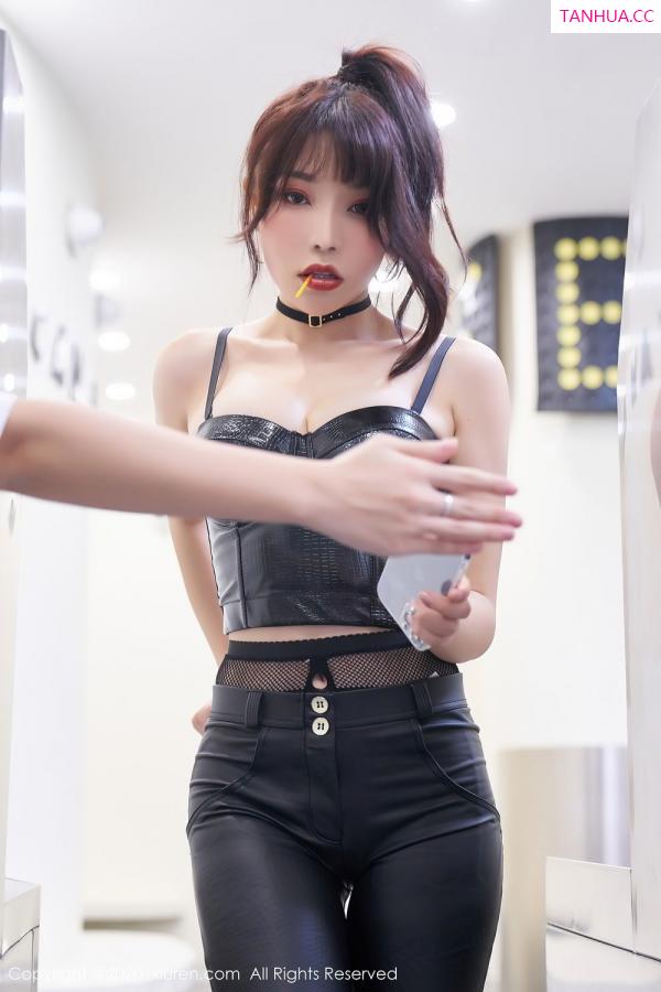 陈芝 芝芝Booty [XiuRen]高清写真图 2020.12.21 No.2921 芝芝Booty第22张图片